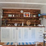 Maenni Summerhouse