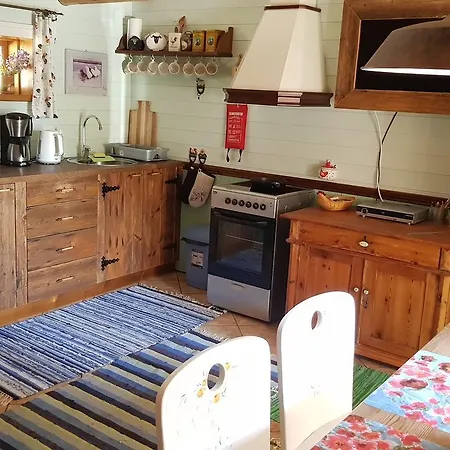 Maenni Summerhouse *