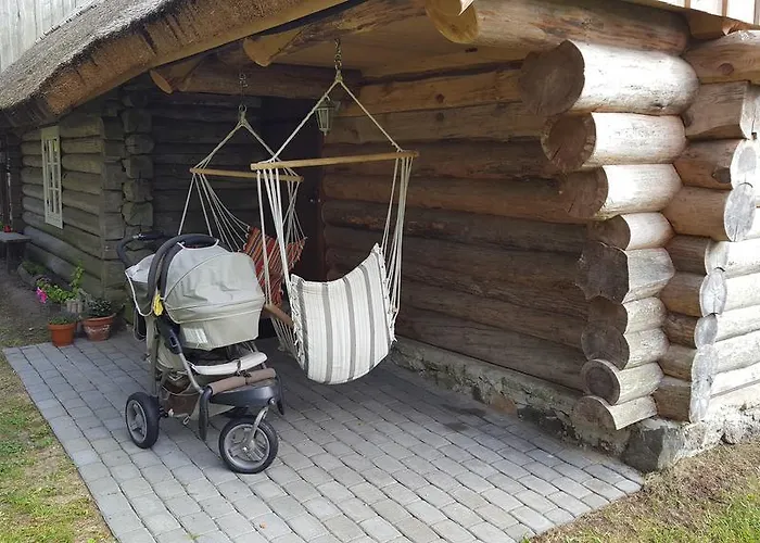 Maenni Summerhouse *